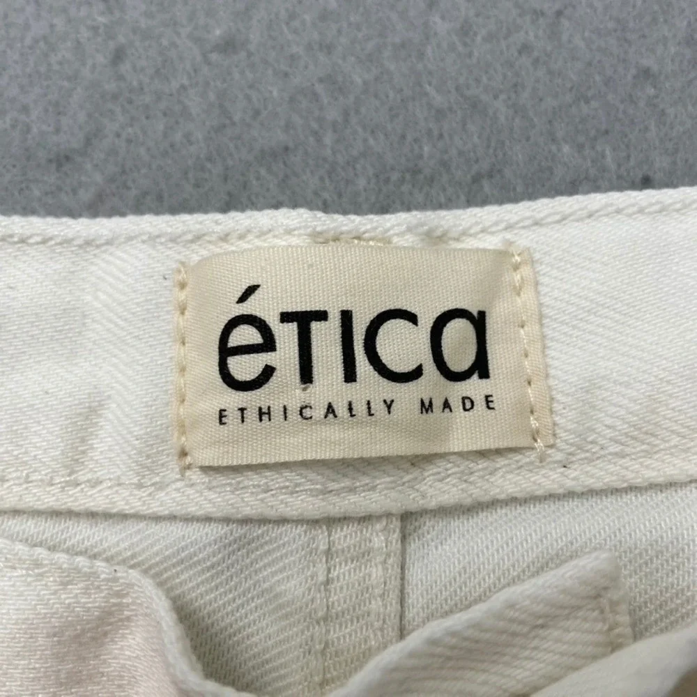 Etica Narin Relaxed Long Short Womens 27 4 White Laser Vortex Distressed New